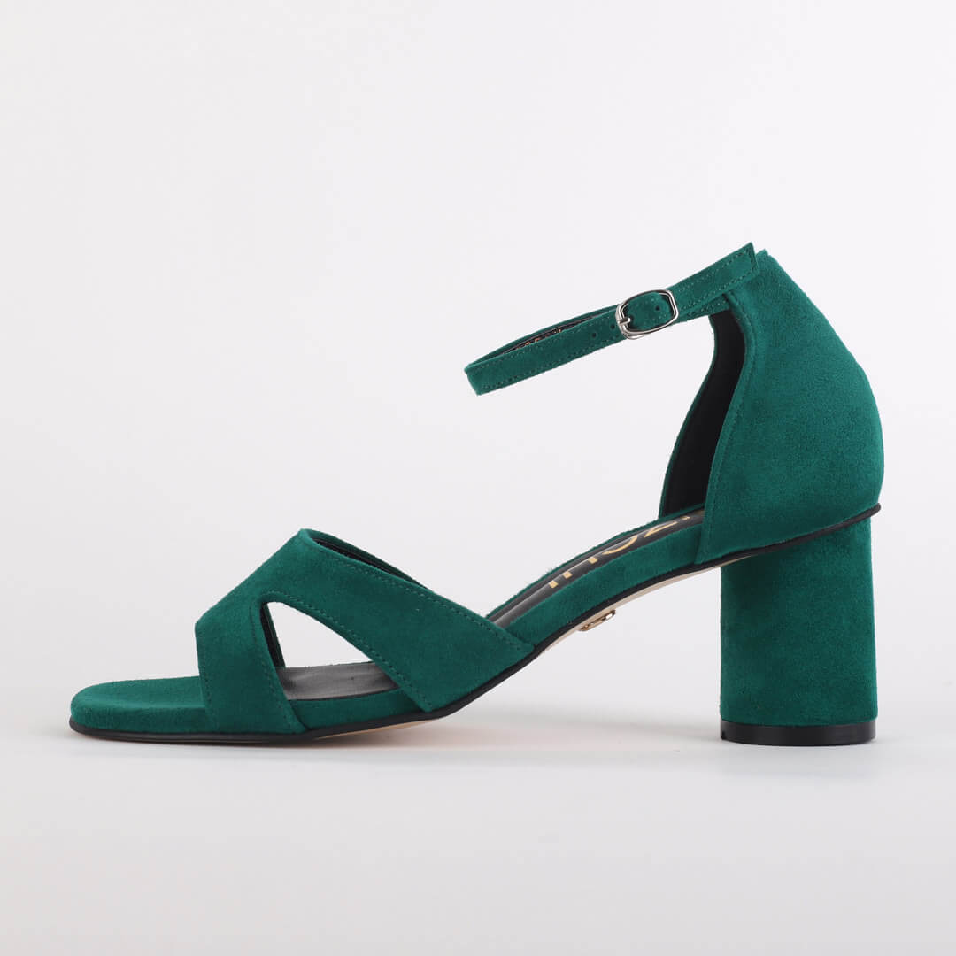 CAZY - green suede sandals