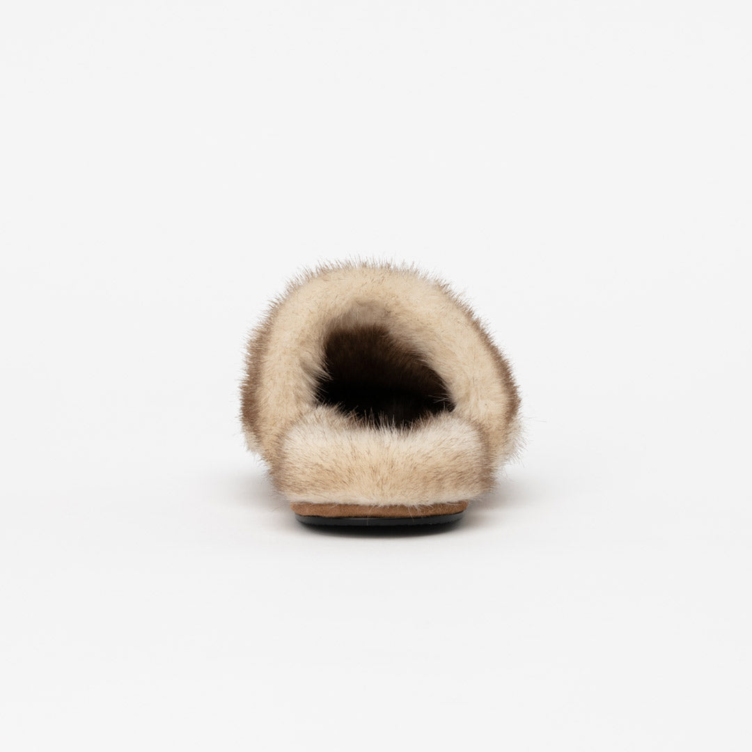 EFSAI - faux fur slides