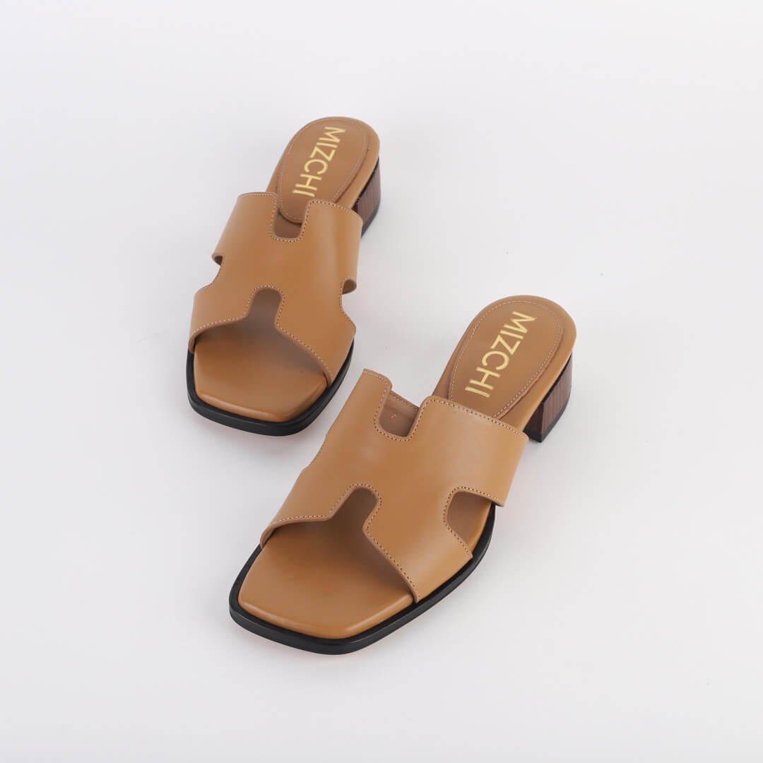 SURI - slider sandal