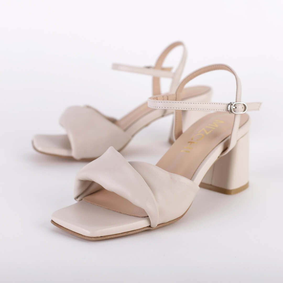 LEONA - leather sandal