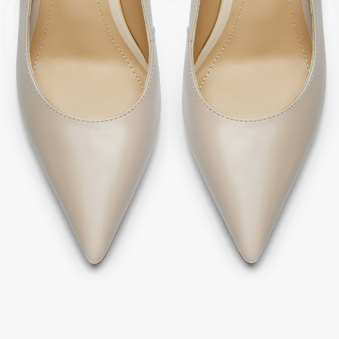 *Kayte - Beige Leather Classic Pump