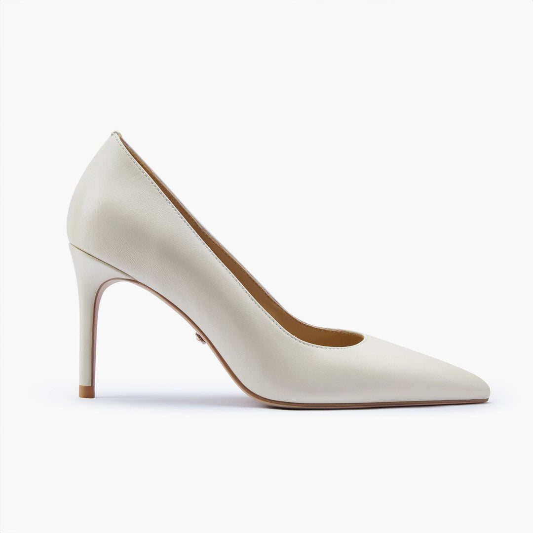 *Kayte - Ivory Leather Classic Pump