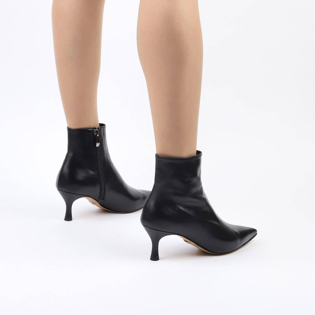 KAYA - ankle bootie