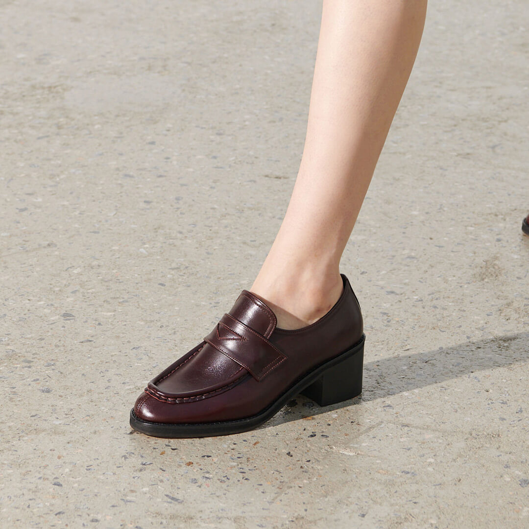 SHARE - heeled loafer