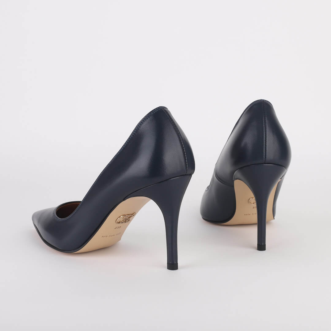 DeeLITE - classic leather pumps