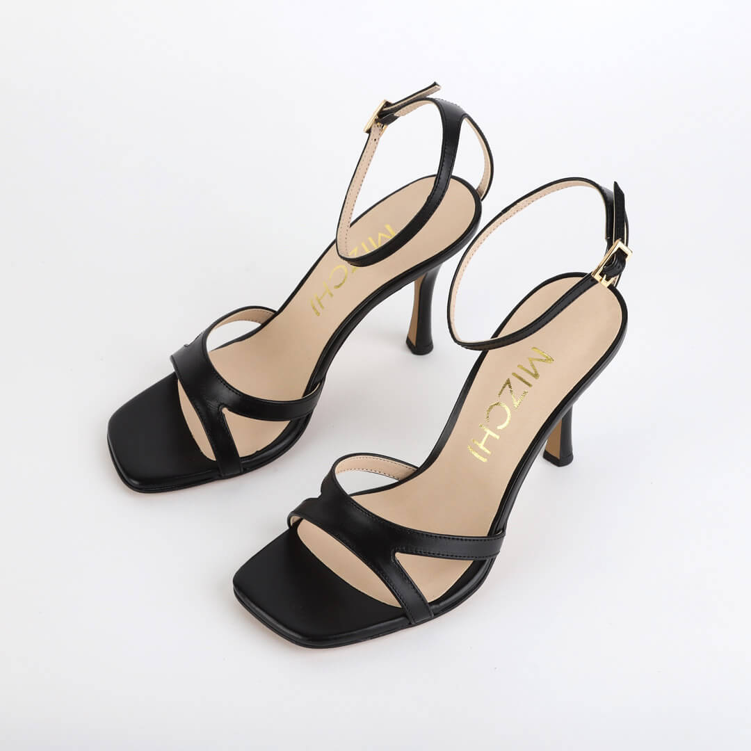 VEGAS - strappy leather sandal