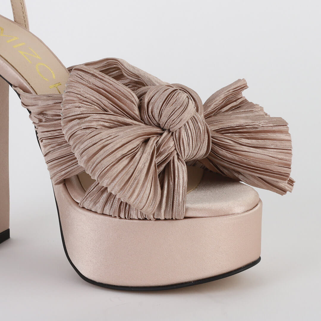 LAVERO - satin platform