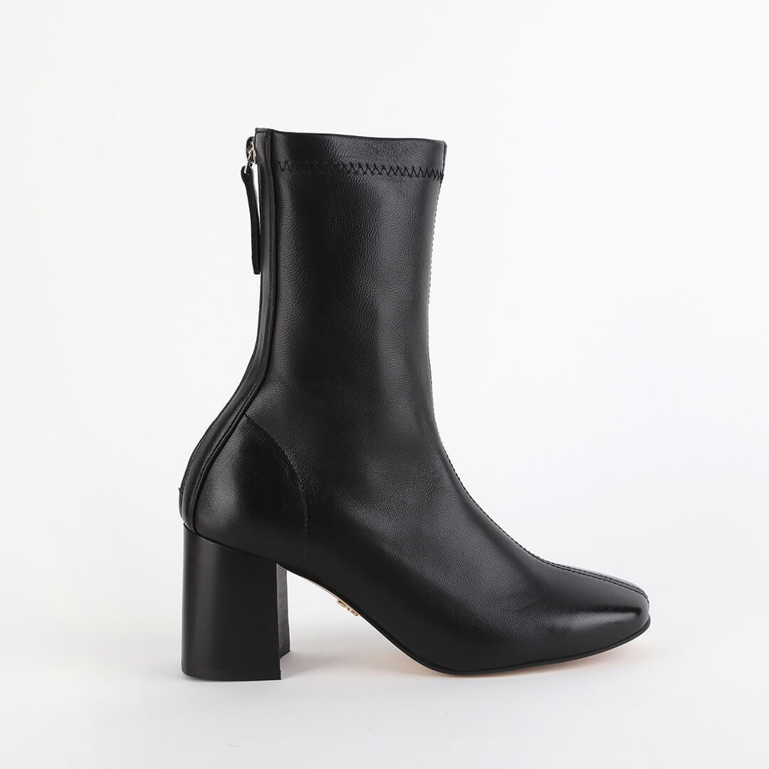 LOTTIE - leather ankle boots