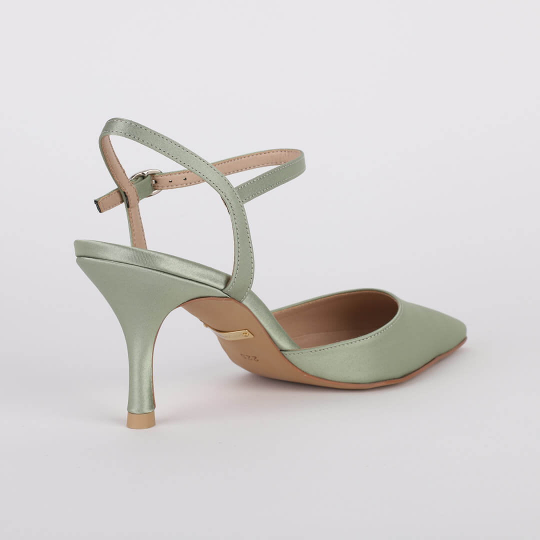 BEYOND - satin slingback