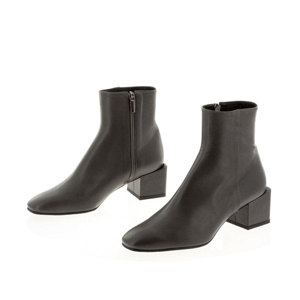 KUNIS - leather ankle boot