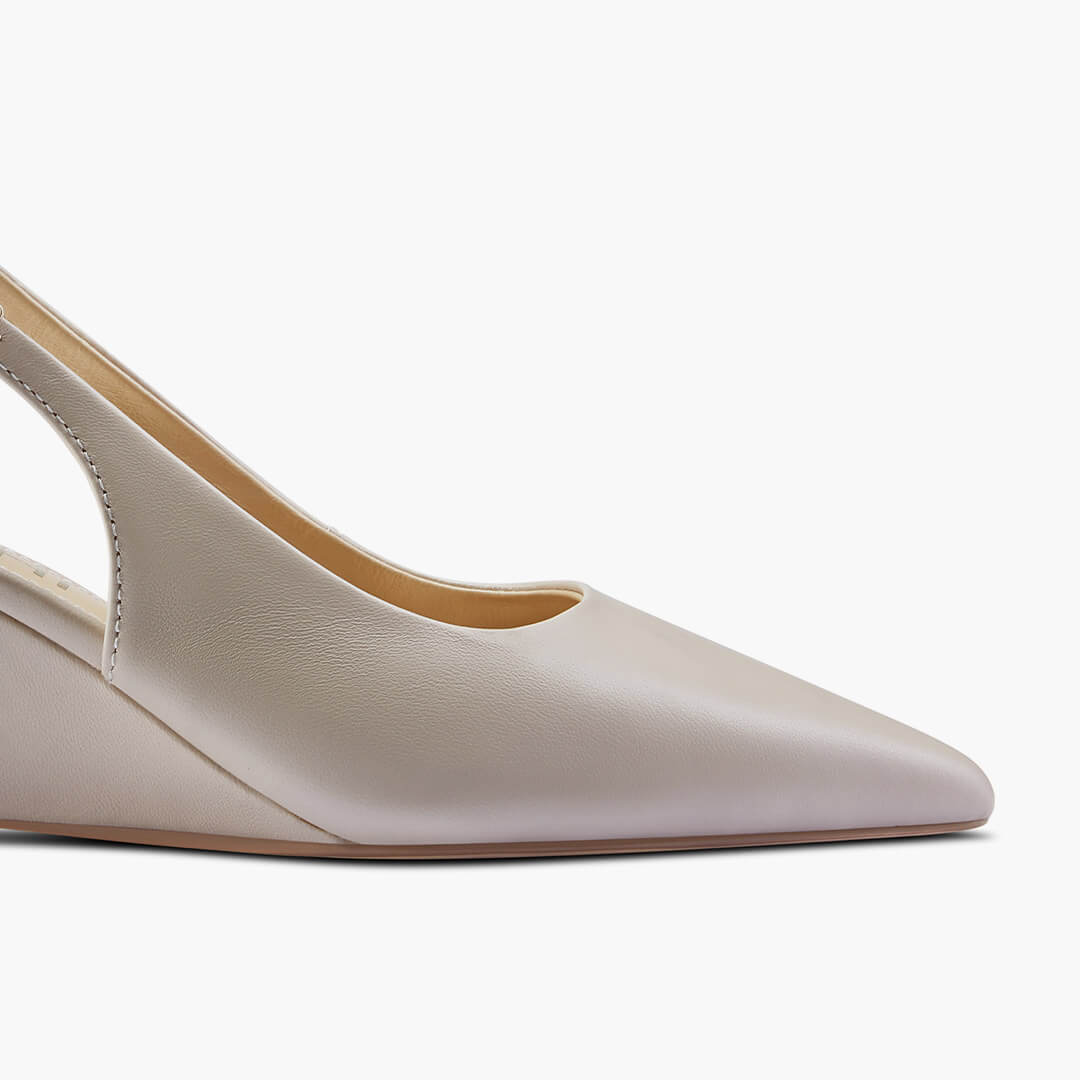 *ELLIOT - beige leather slingback wedge