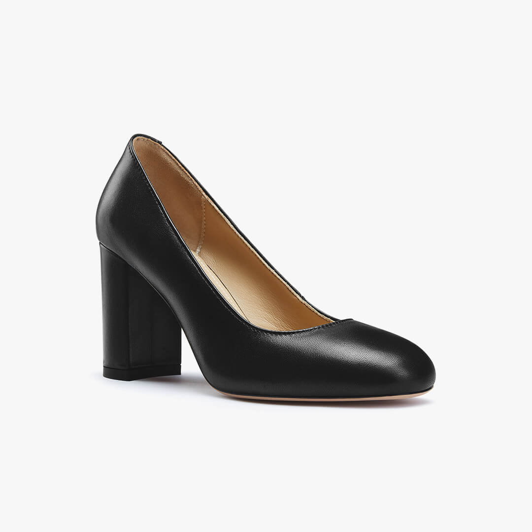 *ESHA - black leather chunky high heel pump