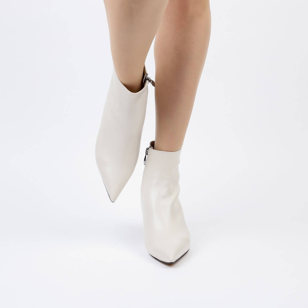 KAYA - ankle bootie