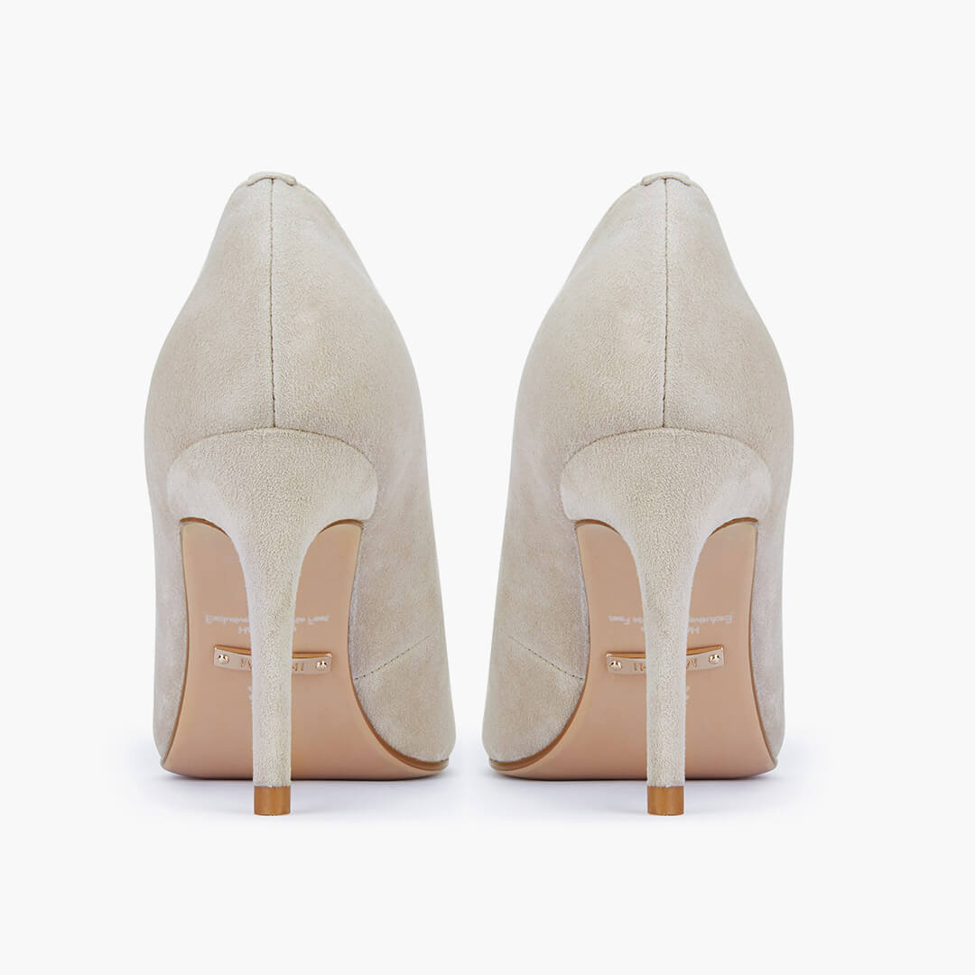 *Kayte - Light beige suede Classic Pump