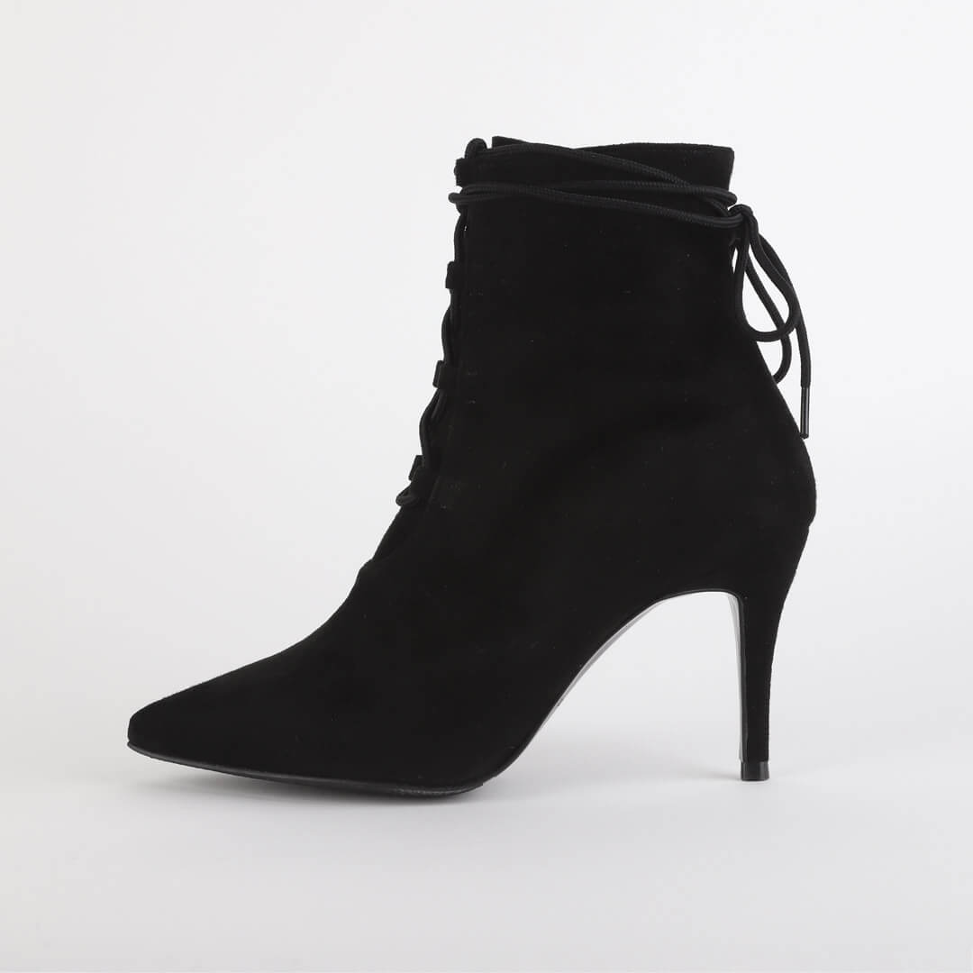 FANCY LUCY - lace up ankle