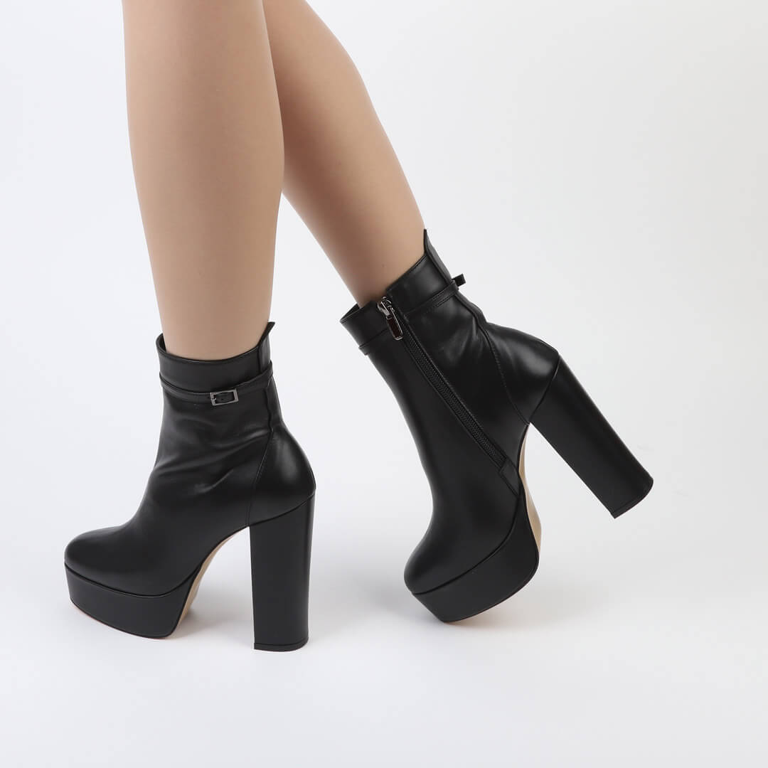 SOLANKI - ankle platform boots