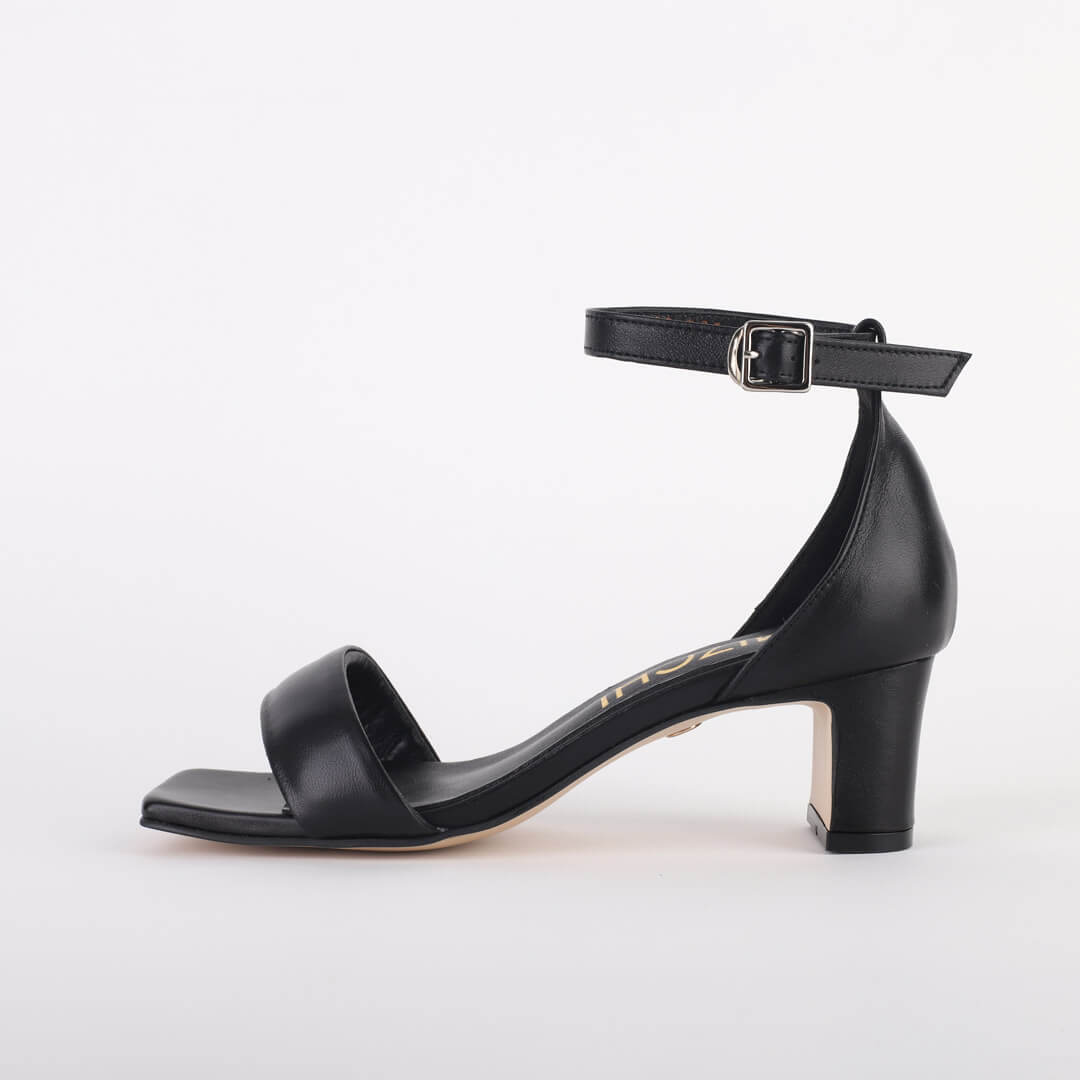 ANDRA - leather sandal