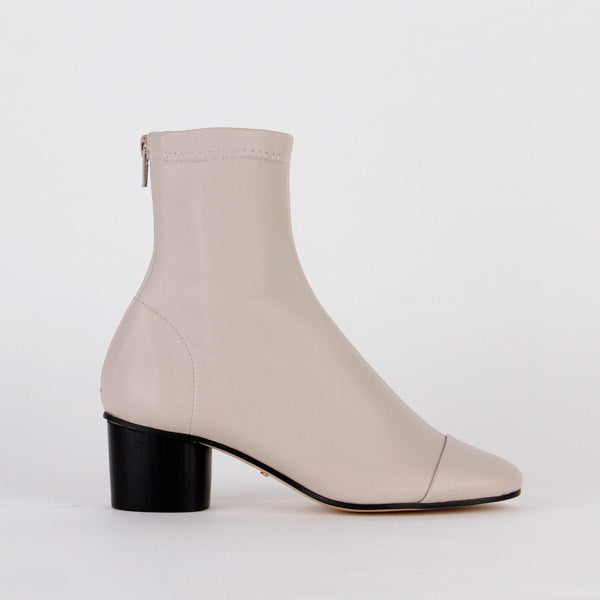 YIGAL - ankle boots