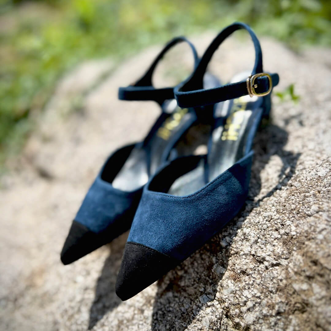 KALMA - suede ankle strap heel