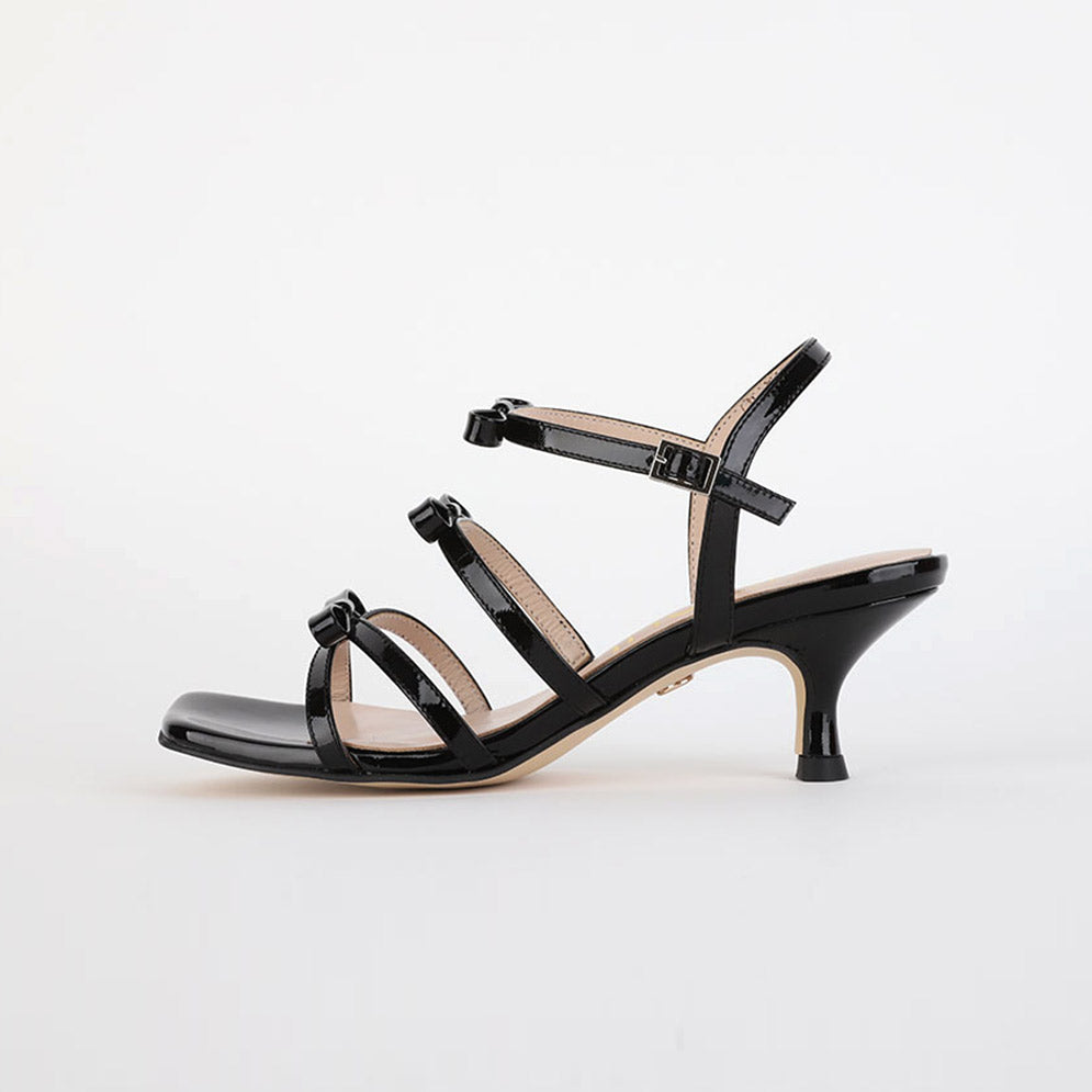 LAVINIA - ribbon sandal