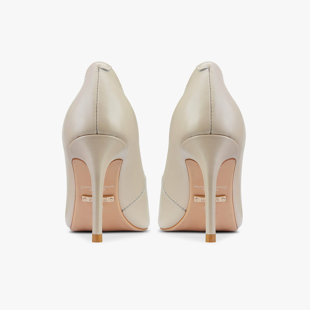 *Kayte - Beige Leather Classic Pump