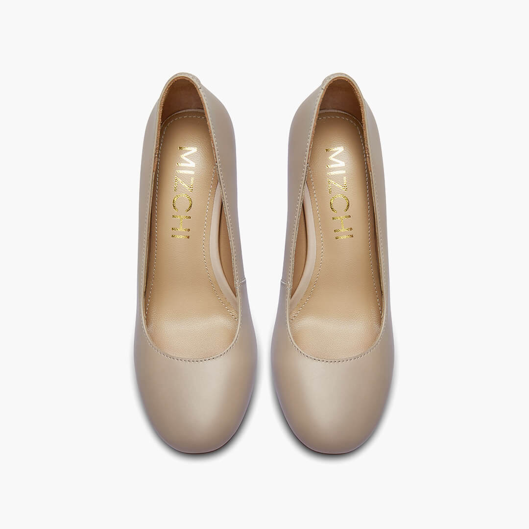 *ESHA - beige leather chunky high heel pump