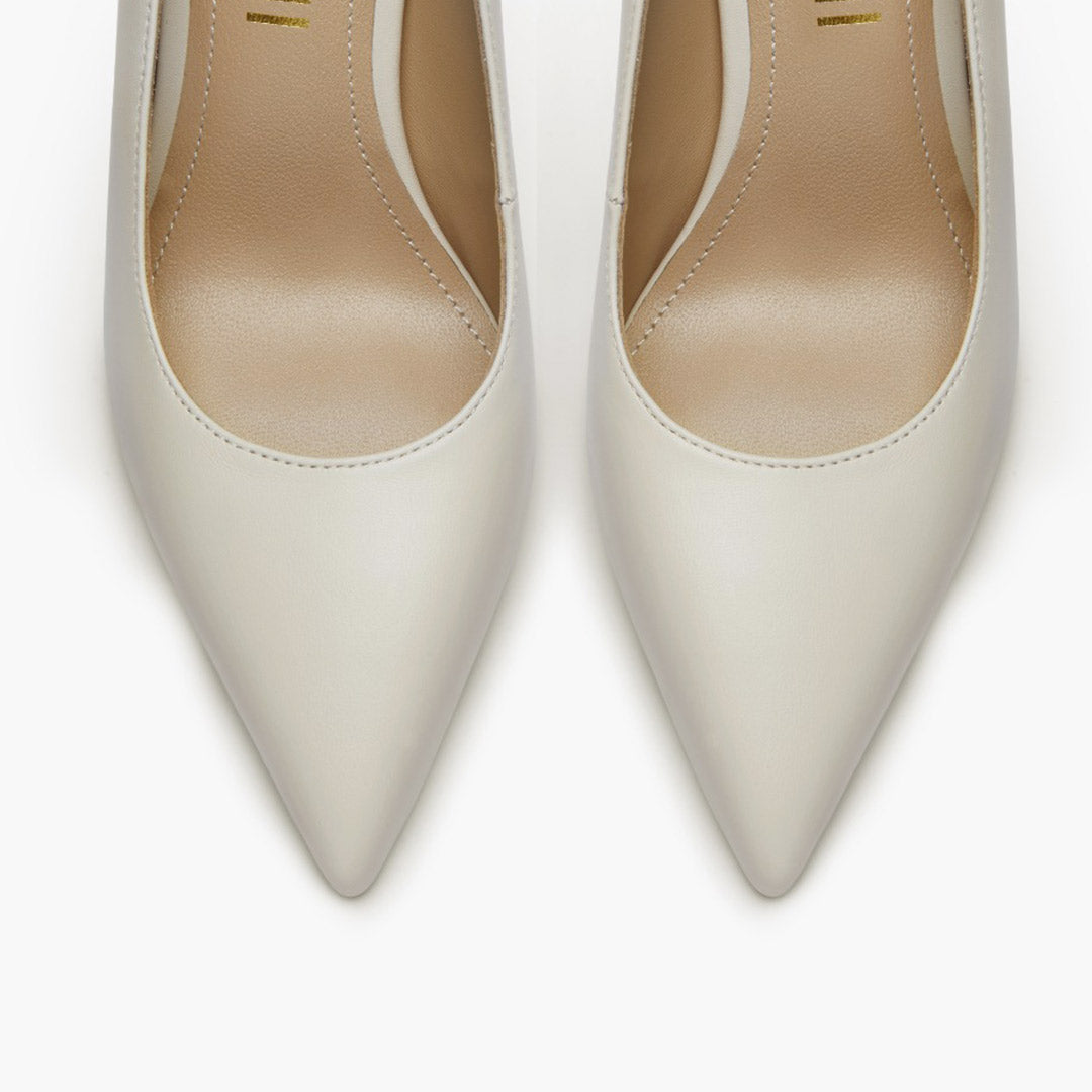 *Kayte - Ivory Leather Classic Pump