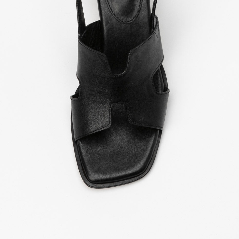 FOSSE - chunky sandals