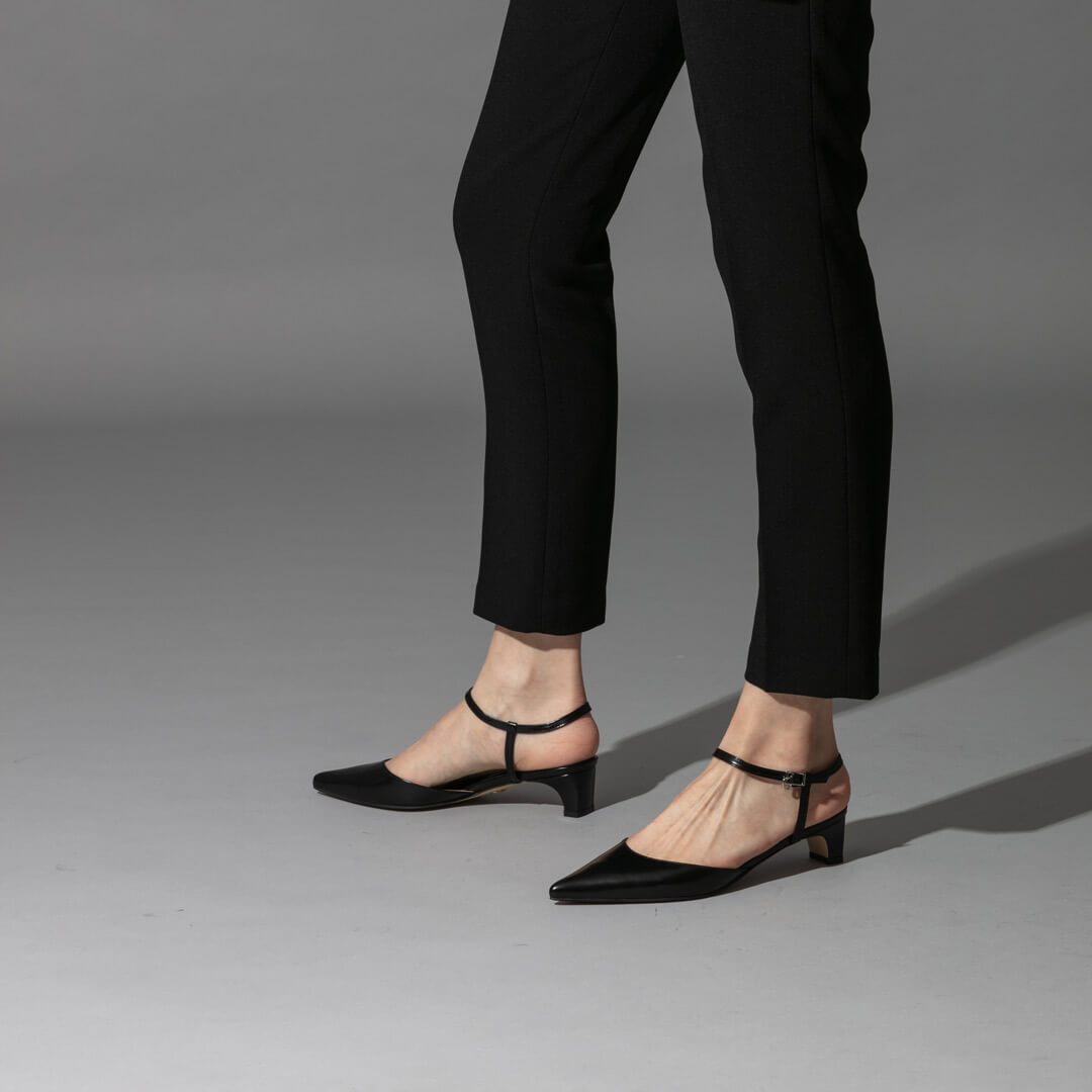 CARROW - ankle strap pumps