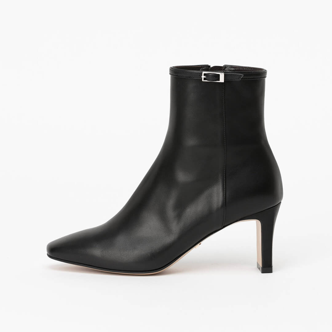 MAZIE - belted ankle boots