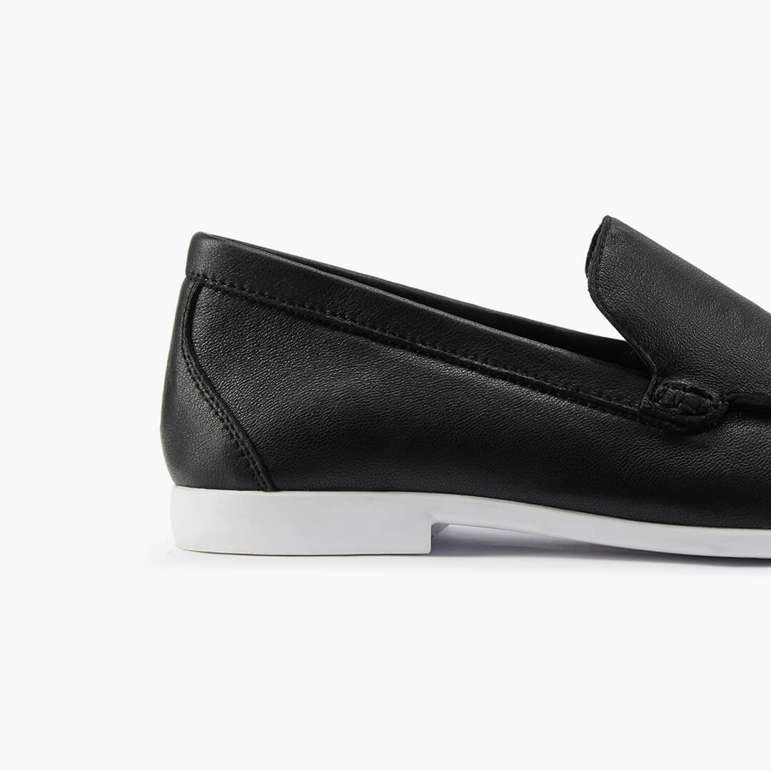 *MANON - black leather loafers