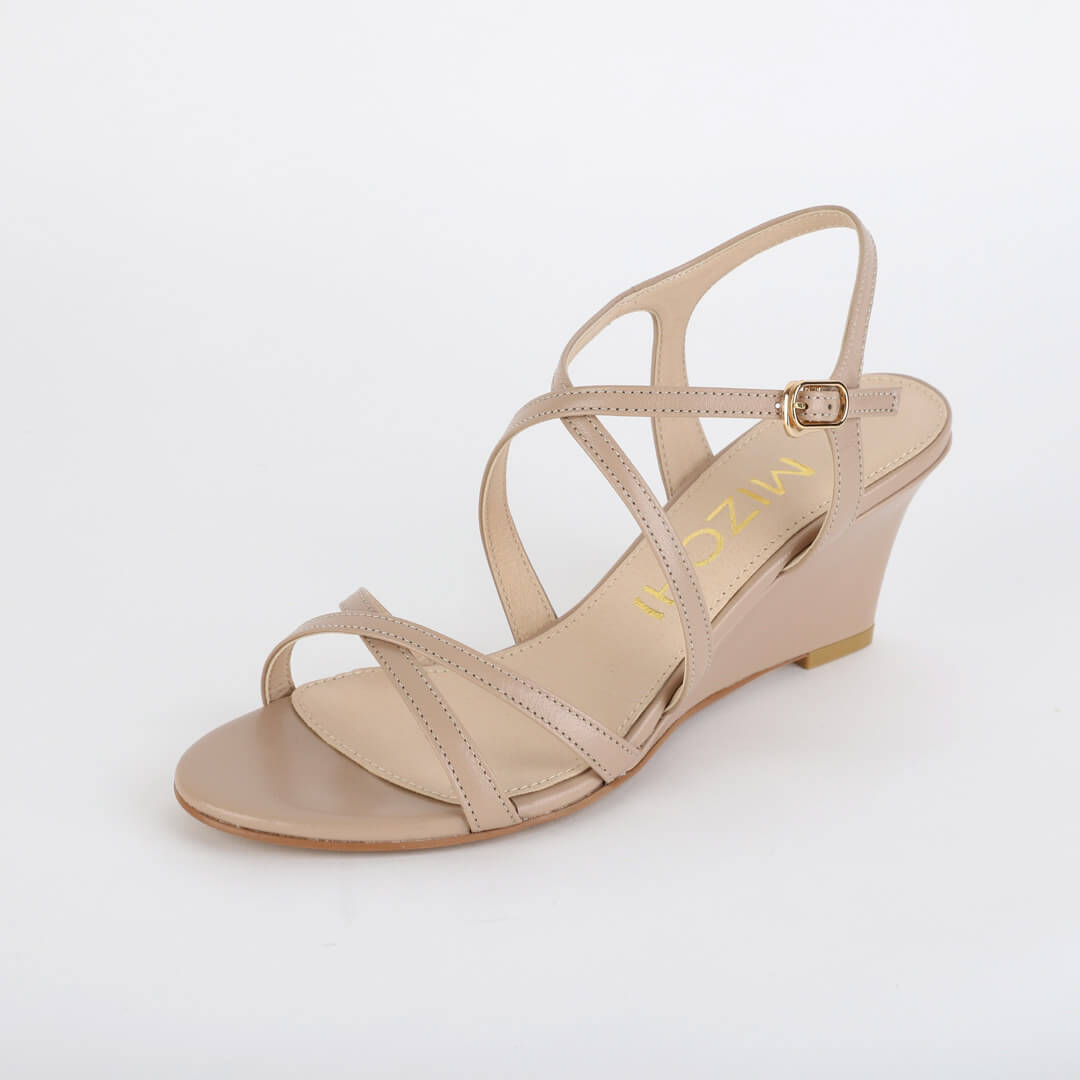 ESSIS - leather wedge