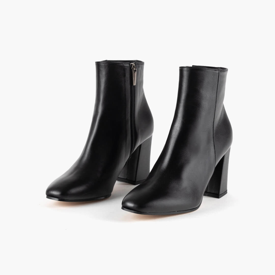 IVY - chunky heel ankle boot