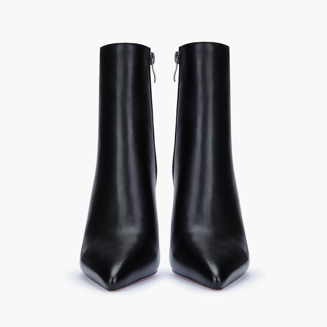 *JINNY - classic black leather ankle boots