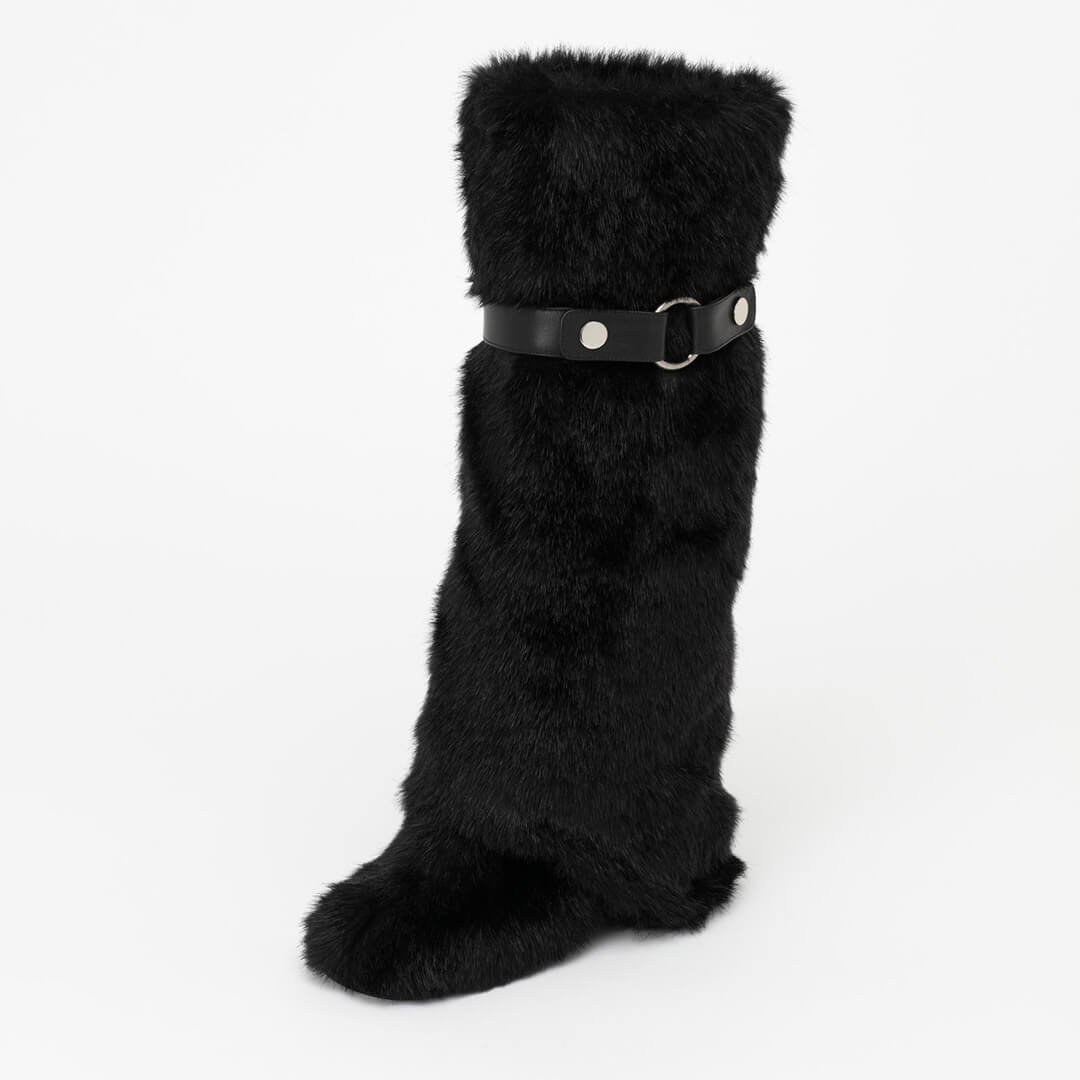 SAMSIP - furry long boots