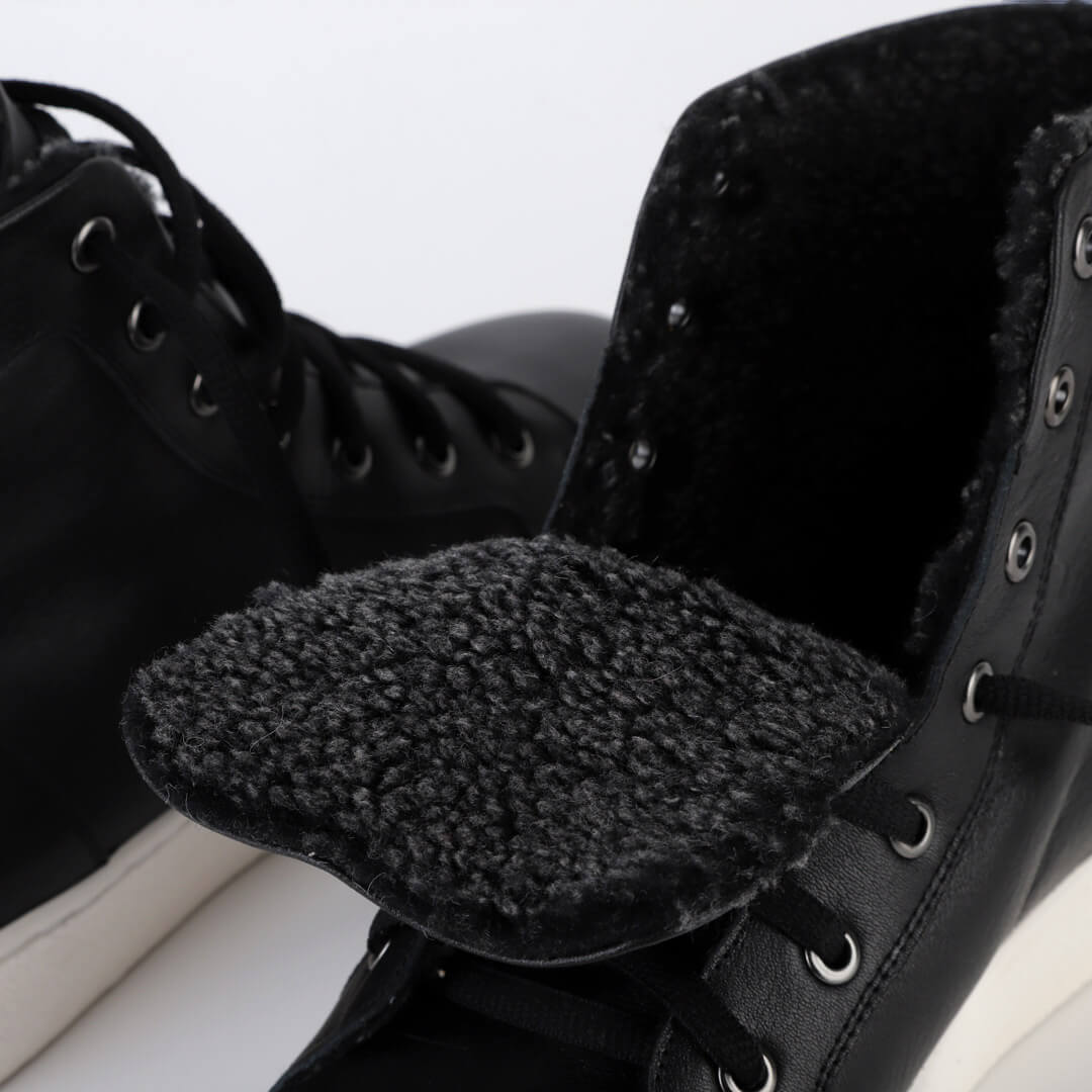 TAIS - fur lined hi-top sneakers