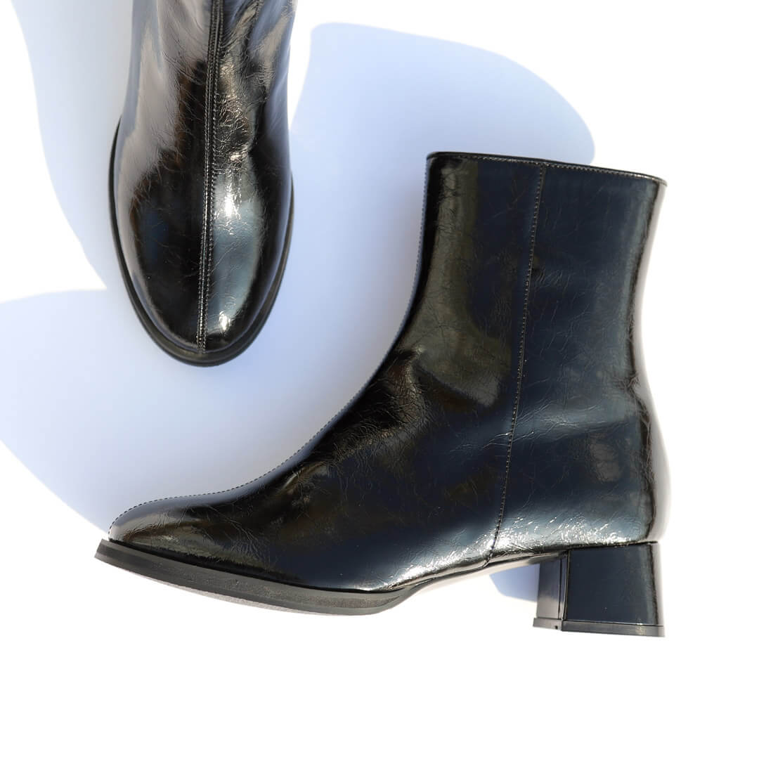 KLASS - glass effect leather boots