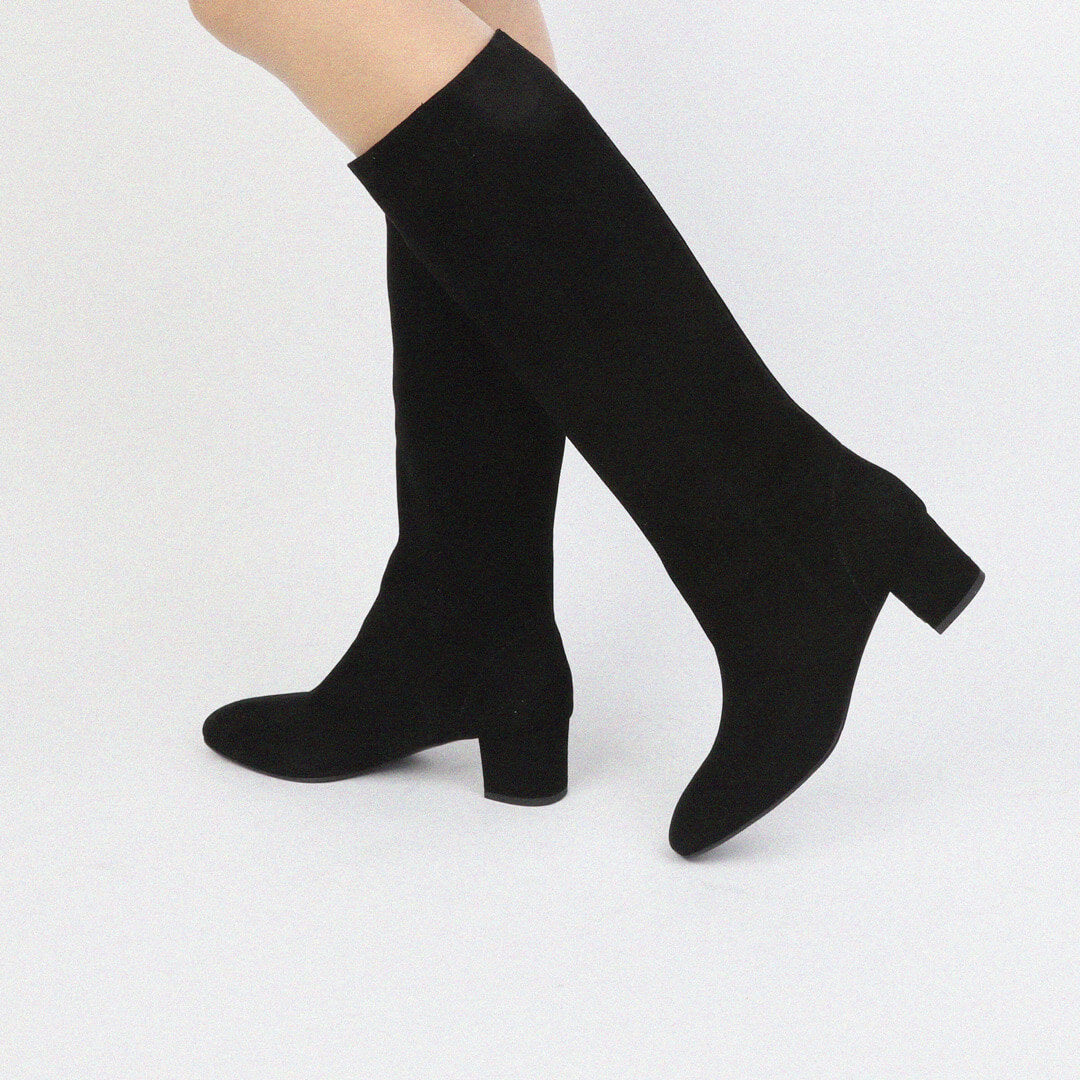 DEVII - suede mid heel boots