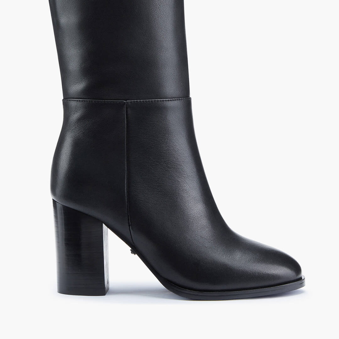 *EVIE - black leather knee boots