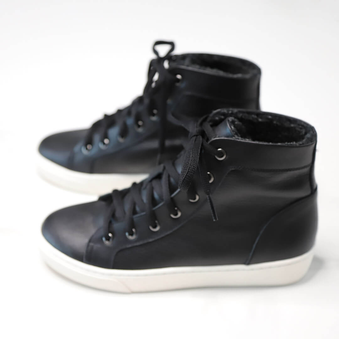 TAIS - fur lined hi-top sneakers