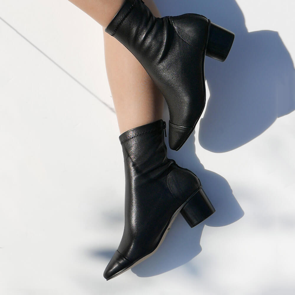 YIGAL - ankle boots