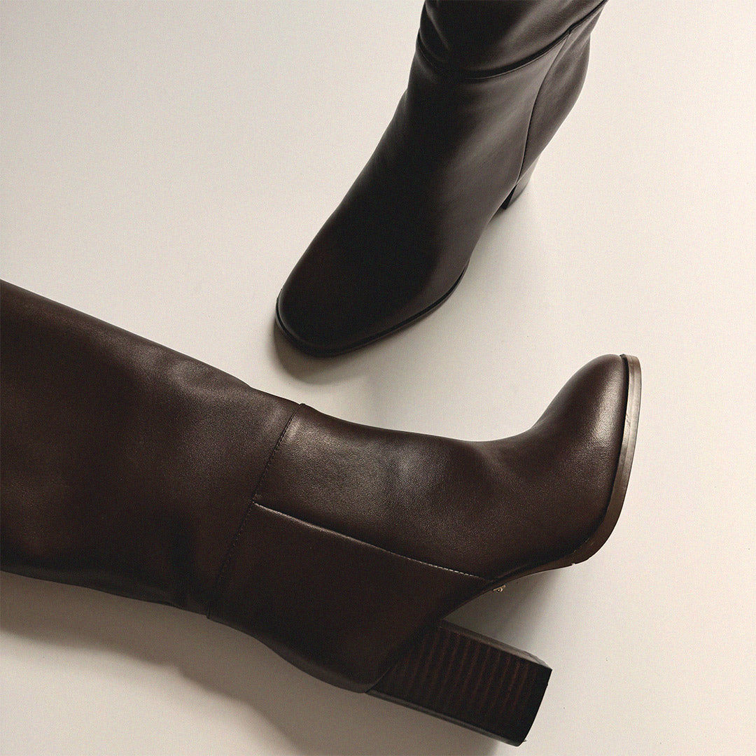 *EVIE - brown leather knee boots