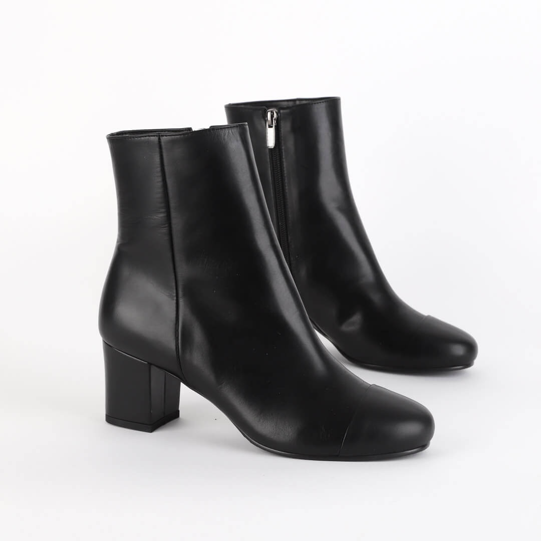 ZENA - round toe ankle boot