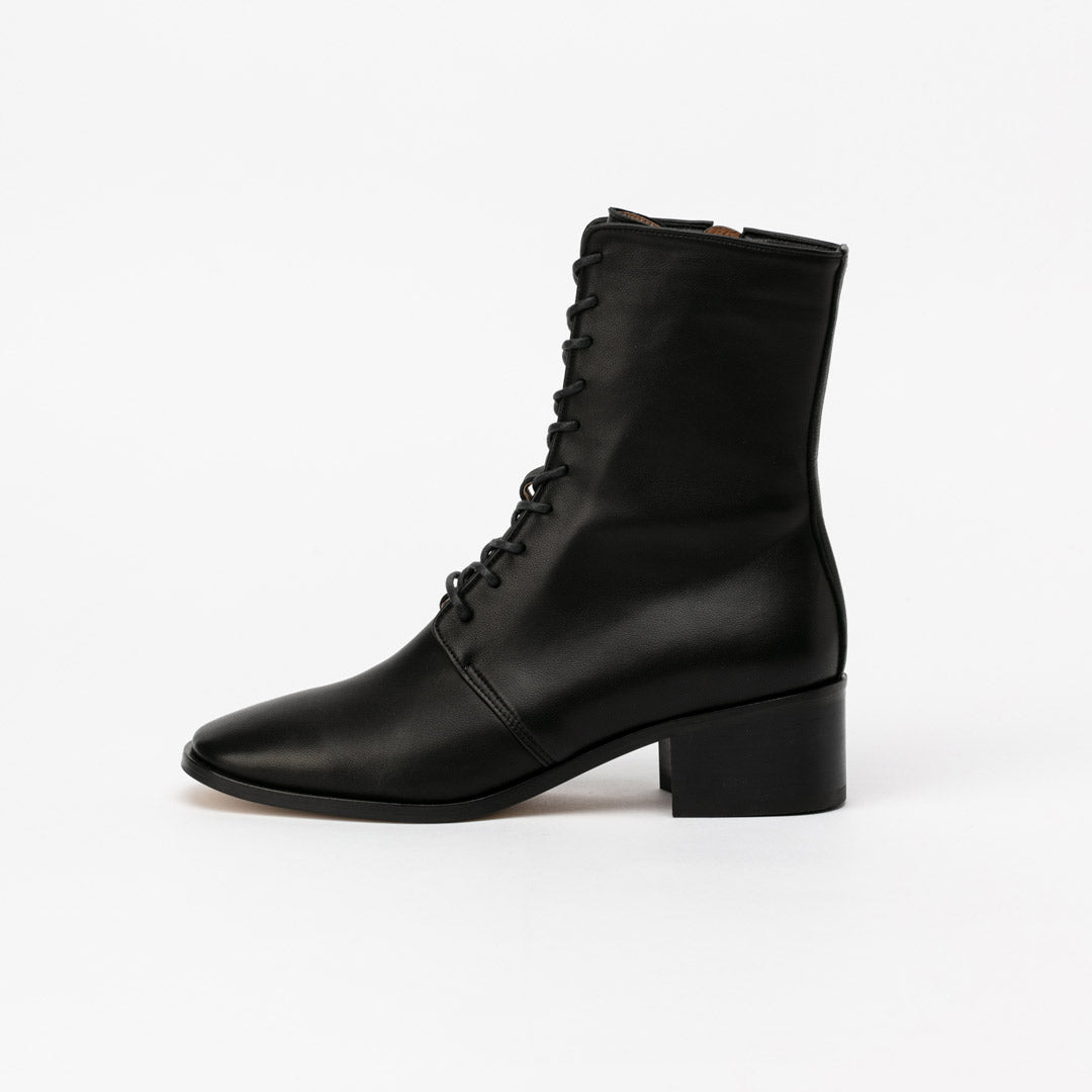 OLHAR - lace up ankle boot