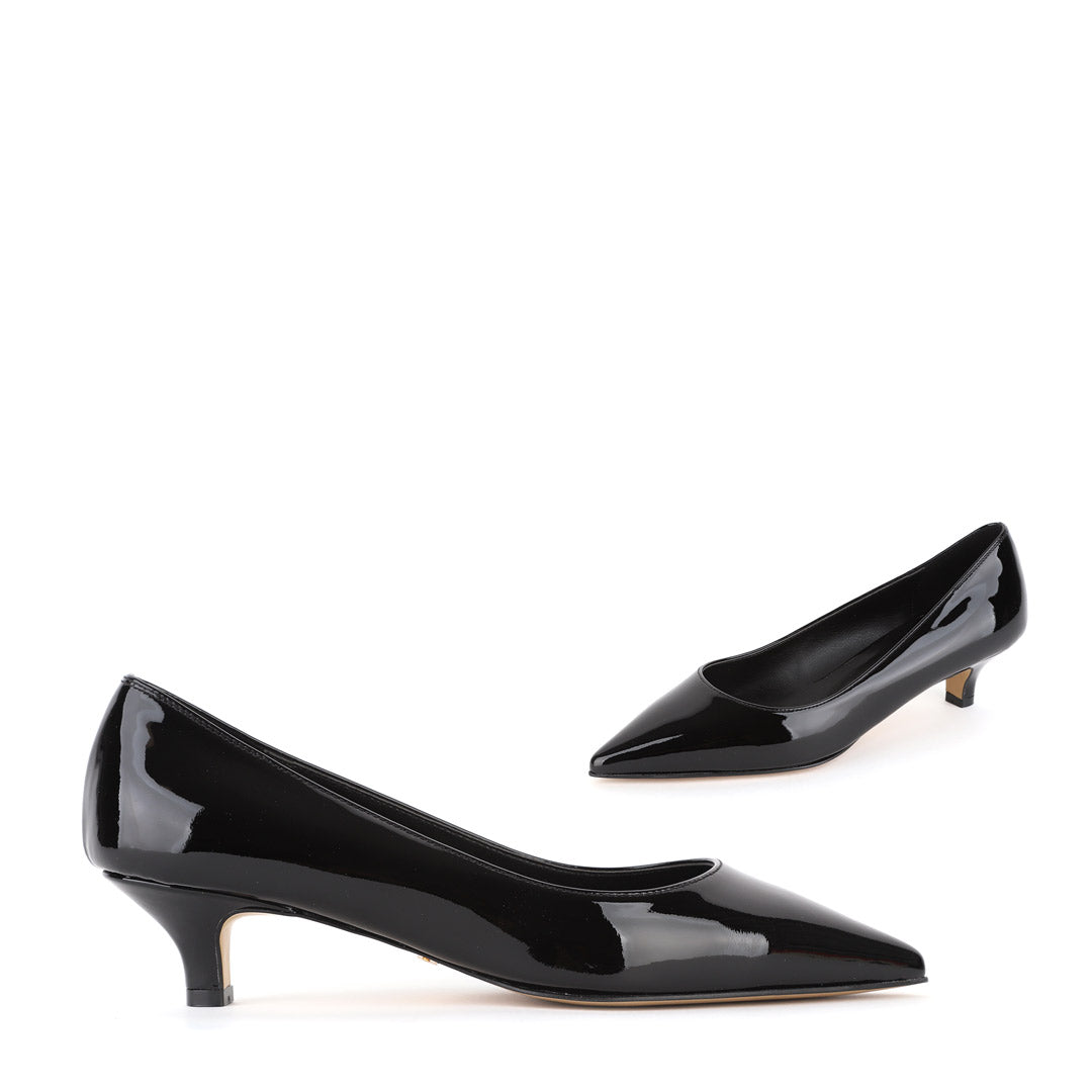 SISARA - classic patent pumps