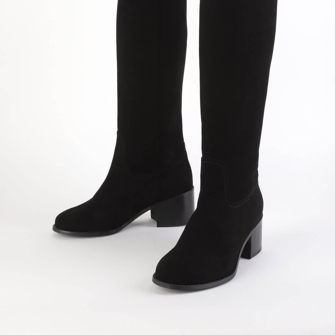 MAEVE - suede knee boot