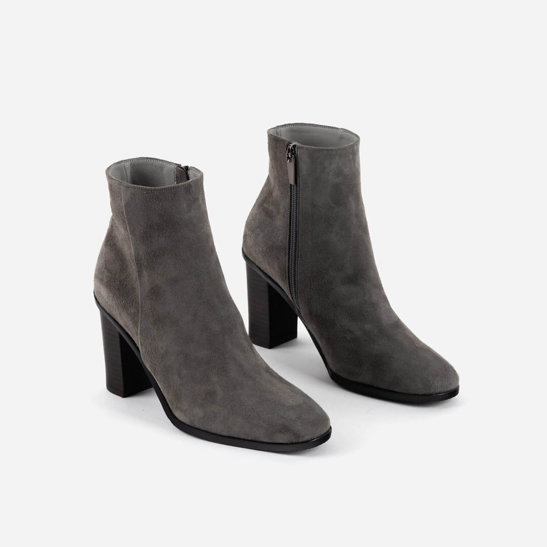 CHANNI - chunky heel suede ankle boots