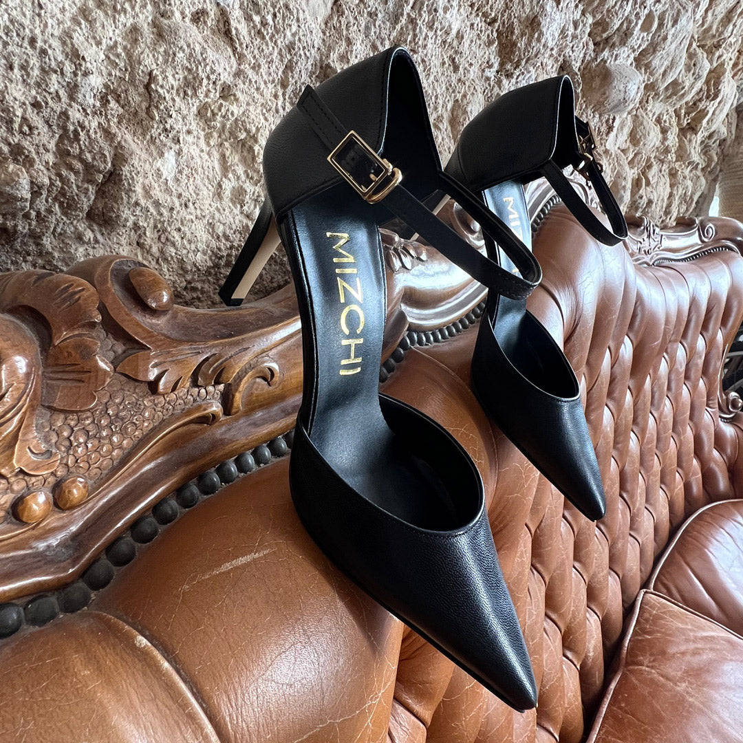 RAFAELA - ankle strap pump