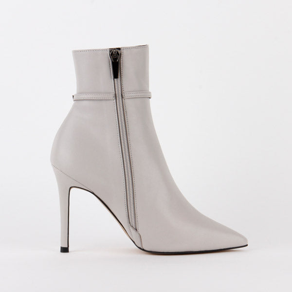 SWIFT- ankle boots